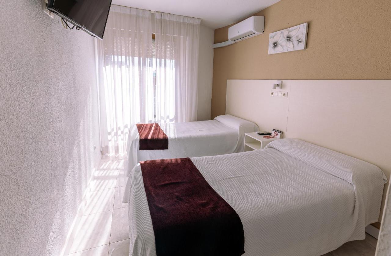 Pension Venecia Пинто Екстериор снимка