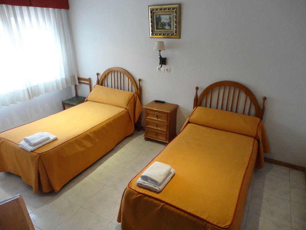 Pension Venecia Пинто Екстериор снимка