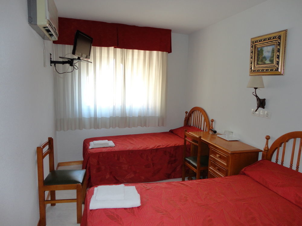 Pension Venecia Пинто Екстериор снимка