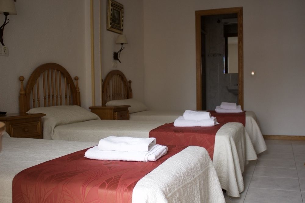 Pension Venecia Пинто Екстериор снимка
