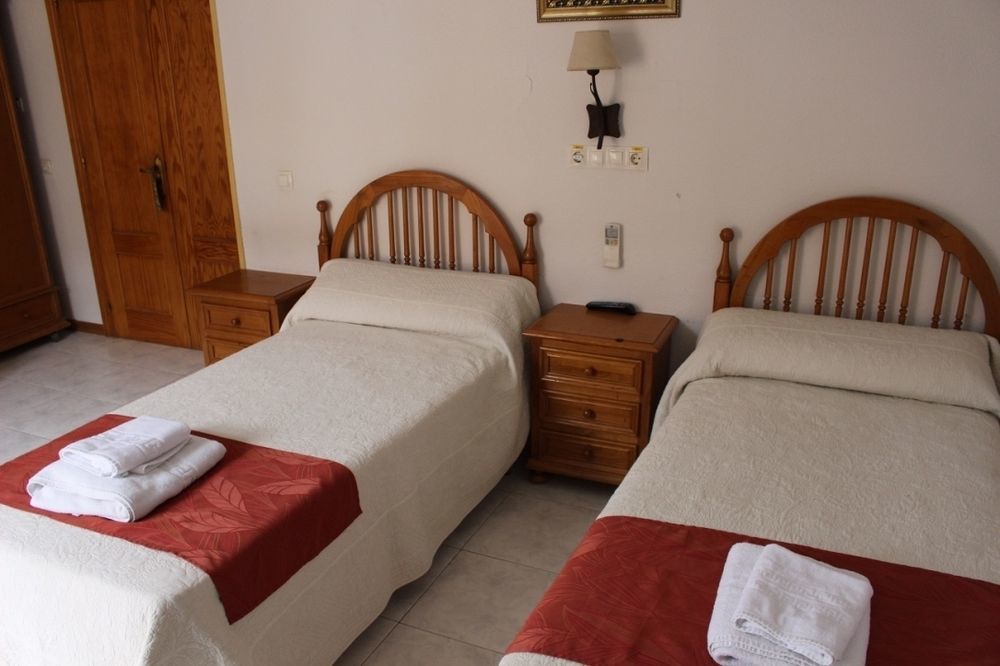 Pension Venecia Пинто Екстериор снимка