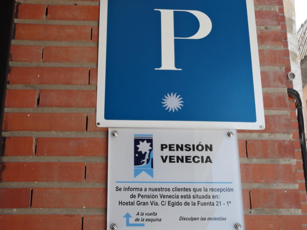 Pension Venecia Пинто Екстериор снимка